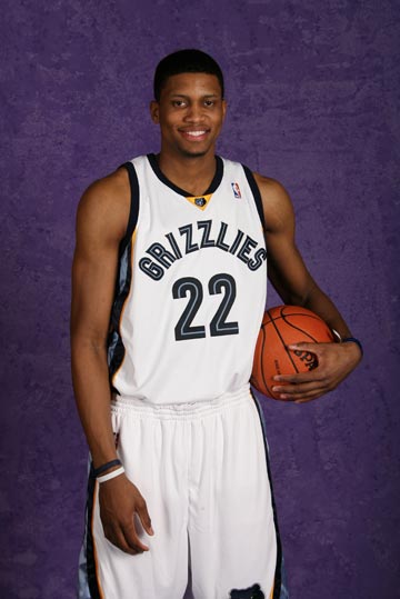 出极高的战 出极高的战