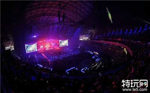 将登场亮相 将登场亮相